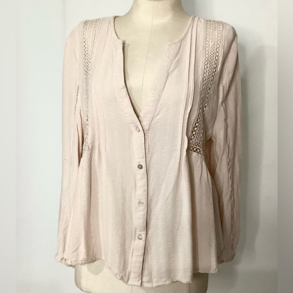 Love Tree Boho Off White Button Front Blouse